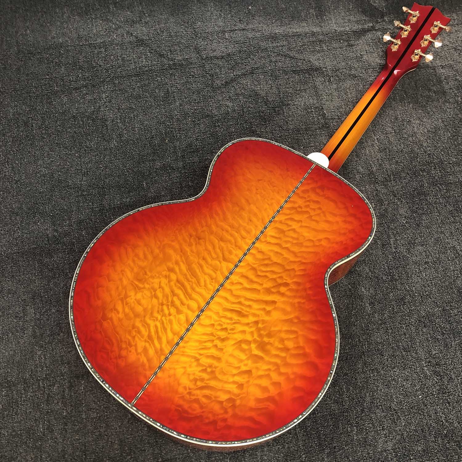 カスタムアコースティックエレクトリックジャンボボディ美しいウォーターギター43インチアコースティック550AサウンドホールEQ