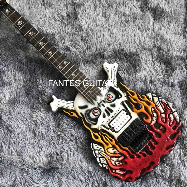 Guitarra eléctrica CARVED SKULL (calavera llameante) personalizada