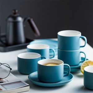 Juego de taza y platillo de café negro mate de cerámica nórdica personalizada esmalte de colores reutilizable capuchino Espresso Aftern té goteo taza 220621