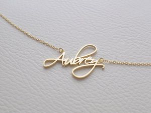 Custom Child Necklace Baby Naam Kettingen Dames Kids Geschenken Gepersonaliseerde Naamplaat Sieraden Roestvrij staal Rose Gold Accessoires