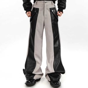 Pantalones de cuero cosidos de color de color personalizado a juego Pu pantalones de carga de pierna ancha recta