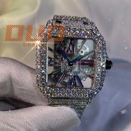 Montre-bracelet analogique cloutée en acier inoxydable, conception personnalisée et luxueuse, style Hip Hop, avec clarté VVS, diamant Moissanite complet