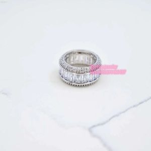 Aangepaste ontwerp sieraden ring hiphop stijl stokbrood gesneden moissaniet diamant mannen 925 zilveren ring
