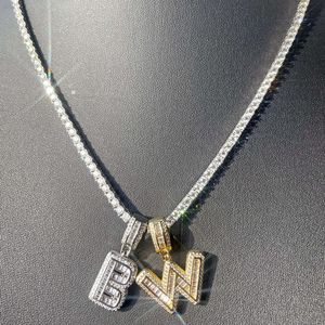 Op maat ontworpen letter 925 zilver met gratis vuurmoissanite diamanten hanger voor sieraden