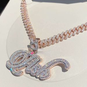Colgante para nombre con inicial personalizado, abalorio completo helado S925 Vvs d Moissanite, cadena con letras de diamante para hombres y mujeres