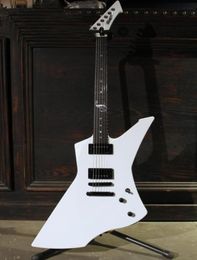 Aangepaste Jame S Hetfield Guitar Explorer Snake Byte White Electric Guitar Rosewood Benebord 9V Battery Box Active Pickups door AllG8762840