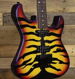 Personnalisé Japon George Lynch Black Tiger Stripe Jaune Guitare électrique Dot Inlay Flyod Rose Tremolo Écrou de verrouillage Noir Hardware9579059