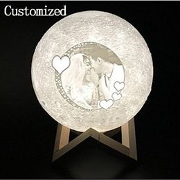 Table à LED personnalisée Lights Moon Night Light Simple Indoor Living Living Study Lampe personnalisée Créativité Créativité Anniversaire Giver Cu232T