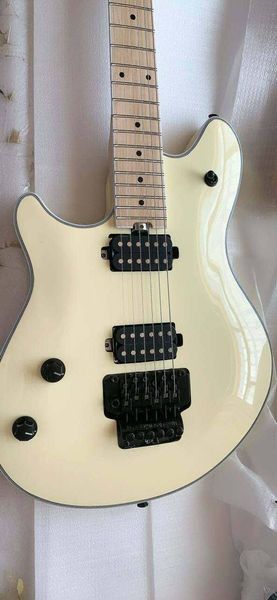 Custom Left Handed Halen Cream White Guitarra eléctrica Diapasón de arce Puente FR Hardware negro