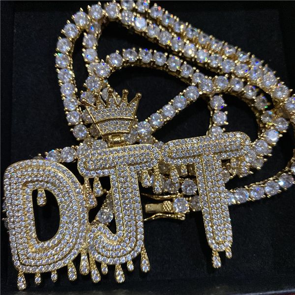 Collar con nombre de letra personalizado Collar con letra de corona en la parte posterior sólida Chapado en oro y plata con cadena de tenis Cadena de cuerda