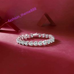 Custom Luxulry Real S925 Silver 9K 10K 14K 18K GOUD High-end hartvormige Iced Out Vvs Moissanite Lad Diamond Tennis Bracelet