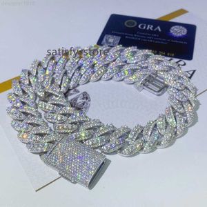 Vvs de luxe personnalisés Moisanite Diamond Cuban Link Chain Ice Out 18 mm Hip Hop Men Bijoux Pendant Collier Miami