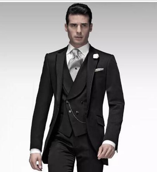 Por encargo 2018 Recién llegado Novio Esmoquin Padrino de boda Traje de novio Traje de noche Trajes formales para hombres (chaqueta + pantalones + chaleco) para boda