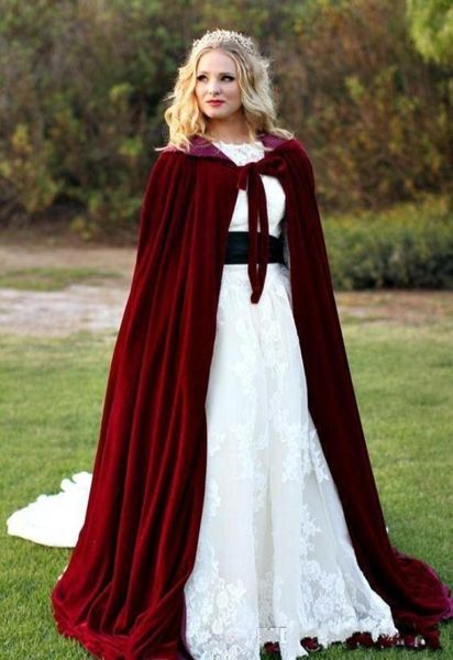 Por encargo 2020 Nueva capa nupcial con capucha Terciopelo burdeos Navidad Invierno Hallowe Capas de boda Abrigos nupciales de boda Abrigo nupcial J5043921