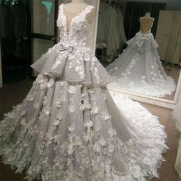 Op maat gemaakt een lijn trouwjurken met 3D-floral appliques pure back elegante bruidsjurken 2021 Nieuwe peplum gewaden de Mariée