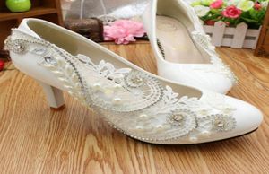 Custom Made Bridal Wedding Shoes 2021 Platforms Kitten High Heel Lace Pearls Crystals White Party Shoes For Brides Bridesmaid Roun7085506