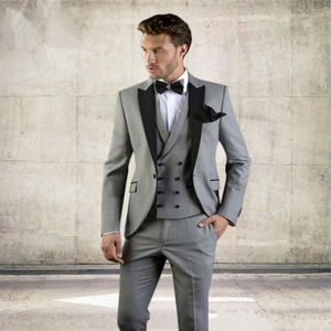 Custom Made Gray Wedding Bruidegom Tuxedos met Black Sjaal Revers Trim Fit Mens Suits Business Formal Party GroomsMen Suit (Jack + Pants + Vest)