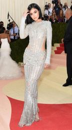 Op maat gemaakte Kendall Jenner Kylie Jenner Met Gala 2021 Red Carpet Fashion Celebrity Jurken Cutaway Illusion Kralen Avondjurken8868604
