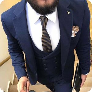 Custom Made Marine Bleu Hommes Costumes Marié Porter Tuxedos De Mariage Meilleur Homme D'affaires Blazer 3 Pièce Dernier Manteau Pantalon Dessins Costume Homme Partie De Bal