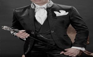 Custom Made New Style Groom Tuxedos Couleur Noir homme Costume Mandarin Lapel Groomsman Mariage Marié Costumes VestePantsVest9386412