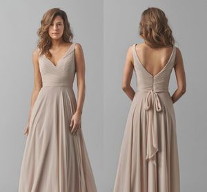 Custom Made Plus Size Taupe A-ligne / Princesse V-cou Sans Manches Longueur Au Sol En Mousseline De Soie Robe De Demoiselle D'honneur Avec Des Robes De Fête De Mariage À Volants DH360