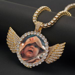 Collier avec ailes et médaillons pour hommes, pendentif avec chaîne en corde, Zircon cubique, bijoux Hip hop, 250v, sur mesure