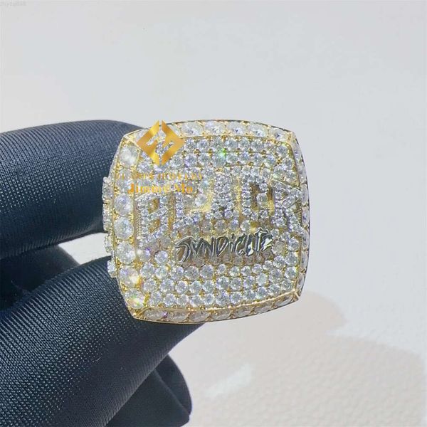 Anillo de campeón de Hip Hop con diamantes de moissanita Vvs1 totalmente helado, diseño único hecho a medida, oro amarillo auténtico de 10k, regalo para hombre
