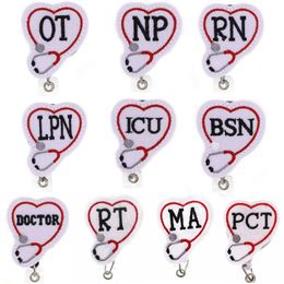 Aangepaste medische sleutelhanger vilt stethoscoop OT NP RN LPN ICU BSN ARTS RT MA PCT intrekbare badge reel voor verpleegkundige accessoires2617