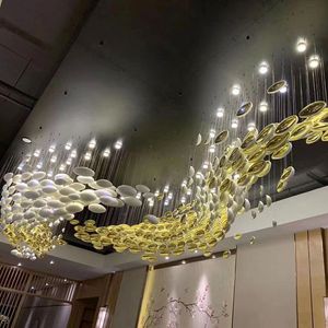 Aangepaste moderne LED-glazen hanglampen Tentoonstelling Beauty Club Hotellobby Banketzaal Villa's Trappen Verkoopafdeling Bruiloftskunst Decoratieve kroonluchters