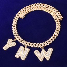 Nom personnalisé Baguette Lettres Chaîne Cubaine Collier 10mm Largeur Glacé Zircon Cubique Hommes Hip Hop Bijoux Rock Street Or Argent Colliers