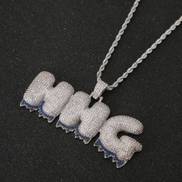 Colliers avec pendentifs avec lettres bleues personnalisées, bijoux Hip Hop en Zircon avec chaîne en corde de 24 pouces en or et argent, 228d