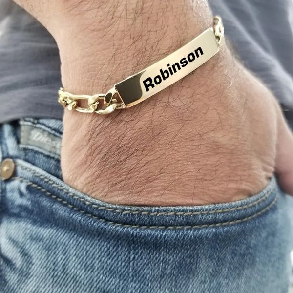 Nom personnalisé Bracelet à la main en cuir grave Bracelet à la main