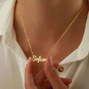 Aangepaste naam ketting voor vrouwen gepersonaliseerde cursieve letter hanger roestvrij stalen sieraden mannen ketting choker kraag personalizado 240321