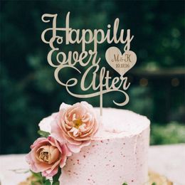 Topper de gâteau de mariage personnalisé MrMrs Initial et date avec Happily Ever After Wood Rustic Remantic Wedding Decoration D220618