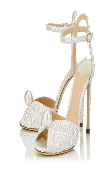 Sandales de mariage personnalisées personnalisées Ivory Pearls Crystal Pildaux 4 pouces Peep Toe Sangle de boucle sexy Zapatos Mujer High Heel9773558