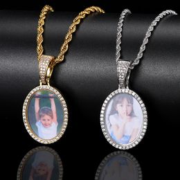 Colliers avec pendentif Photo personnalisé, ovale en Zircon scintillant, cadre commémoratif, pendentifs de médaille, cadeaux