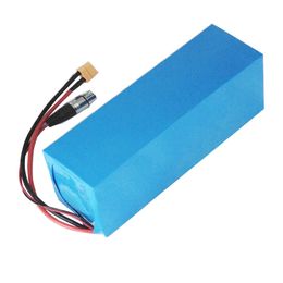 Aangepaste PVC -batterij 48V 20AH 22AH 25AH 28AH met 54.6V 4A voor 500W 750W 1000W 1200W elektrische fiets