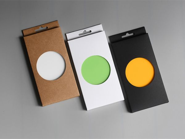 Cartón de impresión personalizada Caja de papel plegable Kraft marrón con ventana Caja de teléfono móvil de PVC para iphone Serie A340