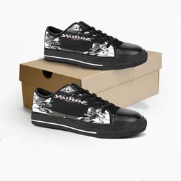 Scarpe personalizzate Classic Canvas Taglio basso Skateboard casual triple nero Accetta personalizzazione Stampa UV sneakers basse da donna sportive da uomo Colore traspirante 109