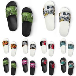 Sapatos Personalizados Chinelos de PVC Masculino Feminino DIY Home Indoor Outdoor Tênis Personalizado Beach Trainers Slip-on color149