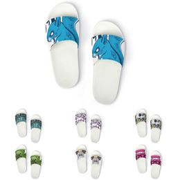 Chaussures personnalisées Pantoufles Sandales Hommes Femmes DIY Blanc Noir Vert Jaune Rouge Bleu Hommes Entraîneur Baskets En Plein Air Taille 36-45 color6