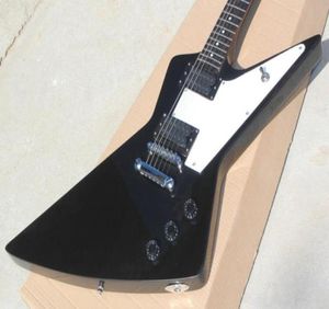 Aangepaste winkel 1958 Korina Explorer Black Electric Guitar White Pickguard Mop Dot Benebord Inlay Chrome Hardware Black Speed Knobs75653333