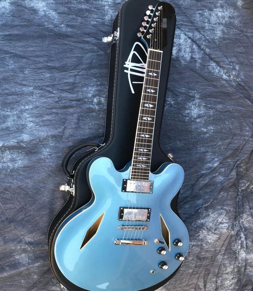 Tienda personalizada Dave Grohl 335 Metallic Pelham Blue Semi Hollow Body Jazz Guitarra eléctrica Guitarra Doble Agujeros de diamante Split Diamond5935666