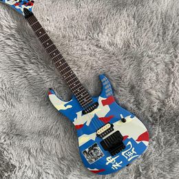 Tienda personalizada Japón George Lynch Kamikaze Camuflaje azul Guitarra eléctrica Floyd Rose Puente trémolo Hardware negro Pastilla de mástil de bobina simple Mástil de arce