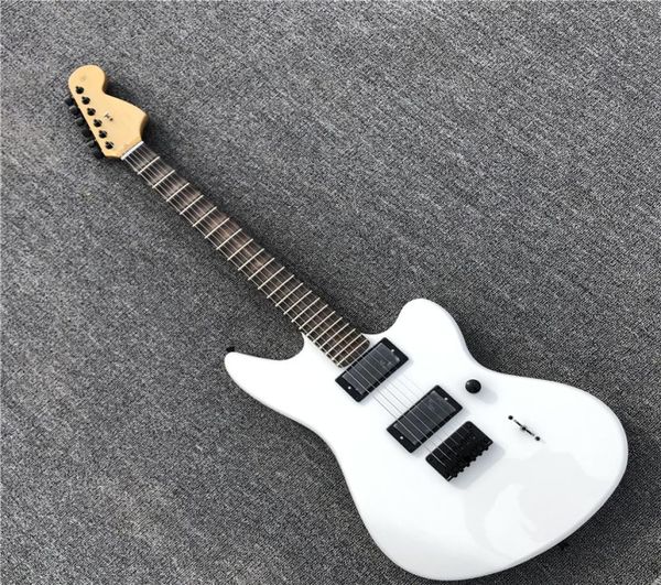 Tienda personalizada Jim Root Signature White Jazzmaster Guitarra eléctrica Diapasón de palisandro sin incrustaciones Cabezal grande Hardware negro 5356000