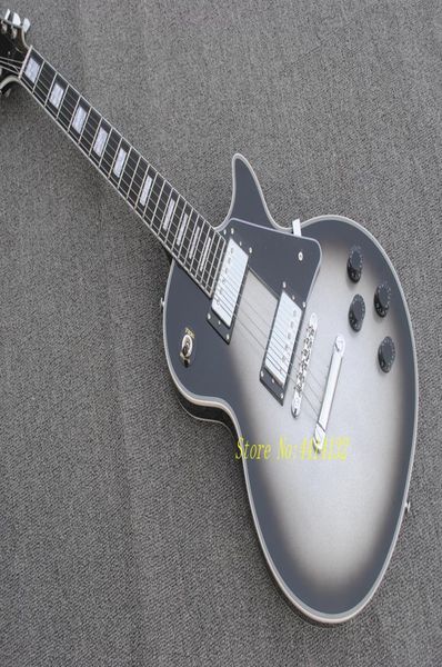 Guitarra eléctrica Silverburst personalizada Diapasón de ébano Guitarra eléctrica personalizada Fábrica de China Accesorios cromados 2 pastillas 8707545