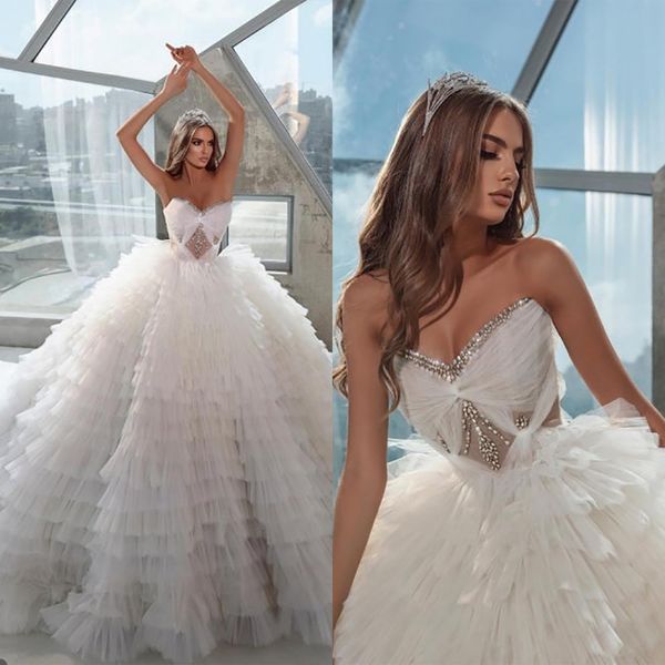 Tamaño personalizado vestido de bola de la manera vestidos de novia faldas con gradas rebordear vestidos de novia de novia tren de barrido bata vestido de novia