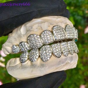 Aangepaste tanden grillz echte Si Diamonds Moissanite/CZ Handset Sier 14K Hip Hop Bling Dental Grills Set Men Women