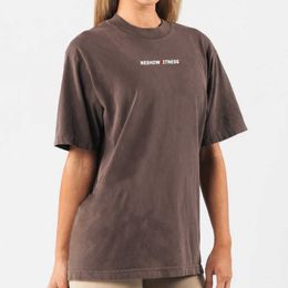 T-shirts pour femmes surdimensionnées en coton lourd unisexe.