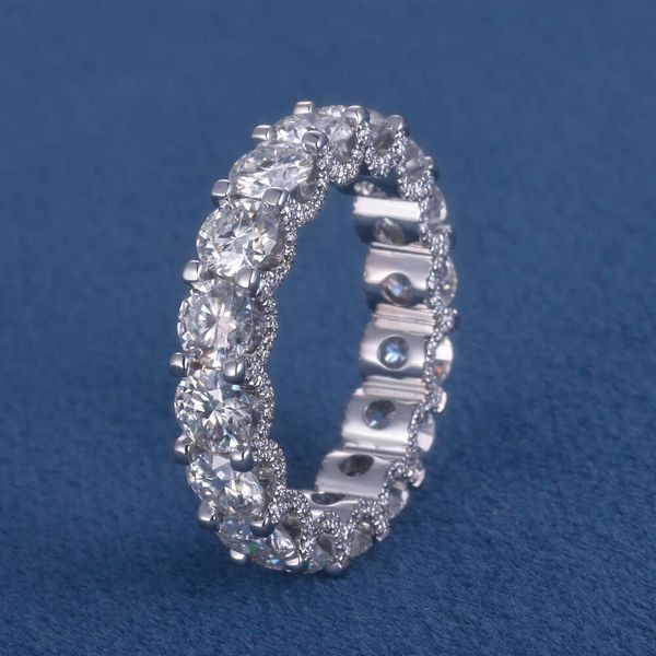 Anillo de plata S925 personalizado para mujer, oro relleno sólido de 10k, 14k, 18k, 4mm, 0,3 CT, corte brillante redondo, anillo de eternidad de diamante de laboratorio de moissanita